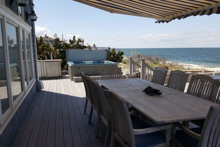 Beautiful Waterfront Colonial