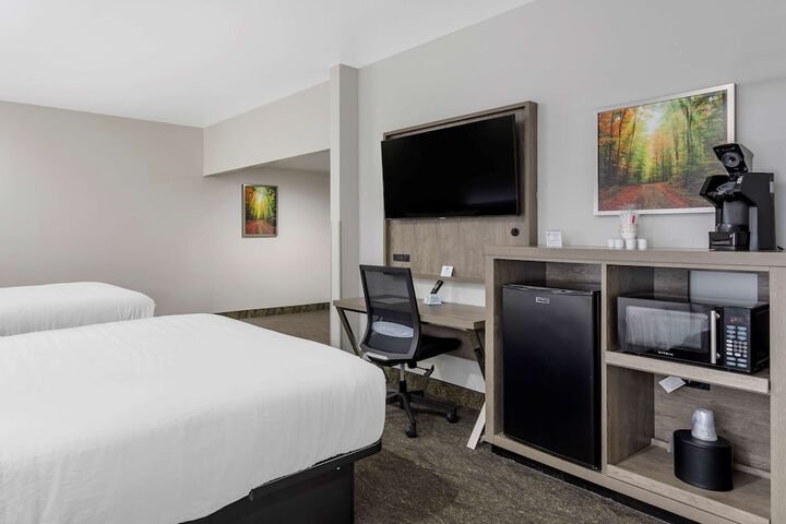 Room 18 of 42