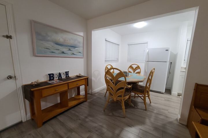 Room 53 of 166