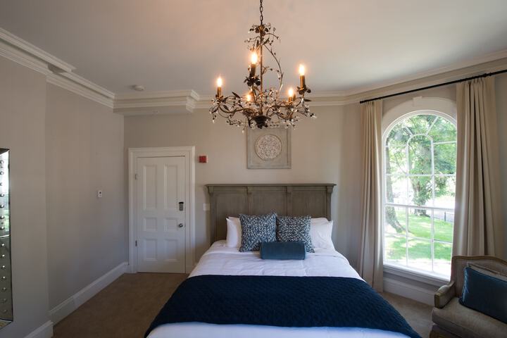 Room 46 of 62
