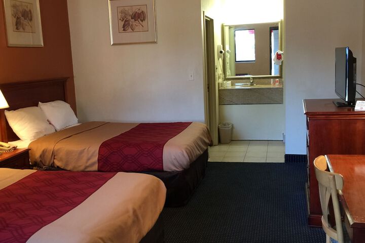 Room 21 of 49