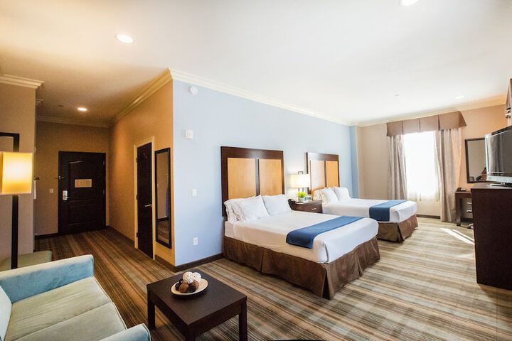 Holiday Inn Express Benicia by IHG