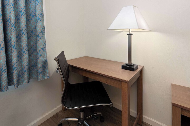 Room 19 of 26