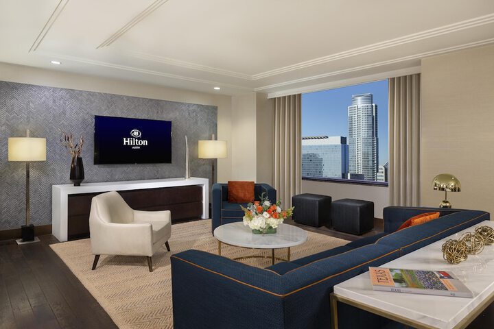 Hilton Austin
