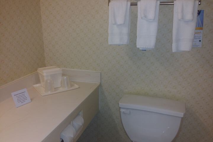 Room 14 of 38