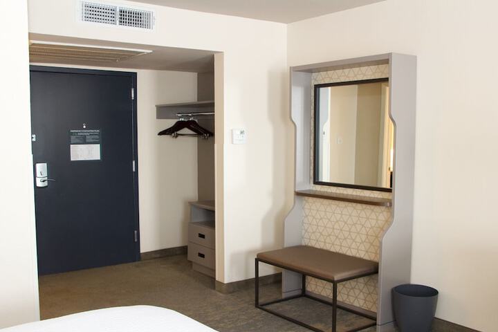 Holiday Inn Metairie New Orleans by IHG