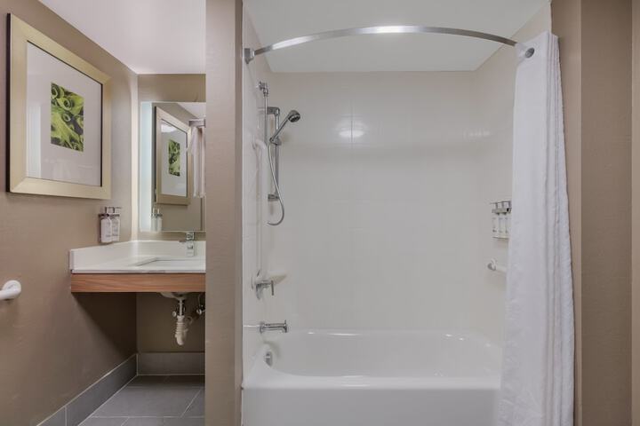 Staybridge Suites Chesapeake by IHG