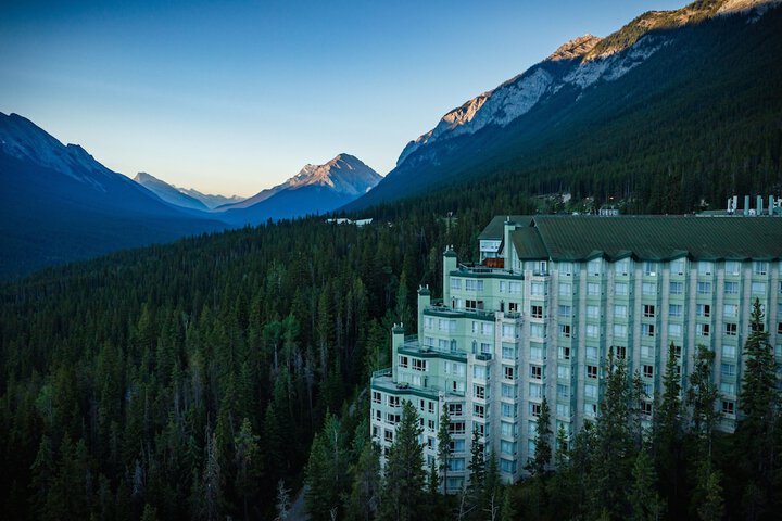 Hotel 7 of 104