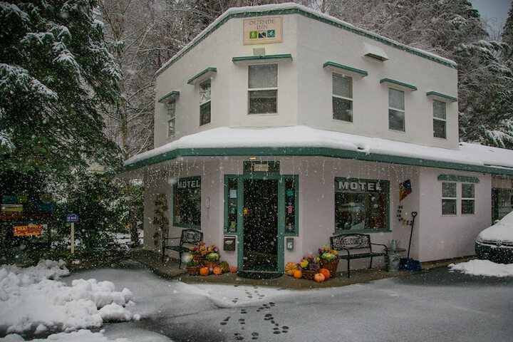 Outside Inn