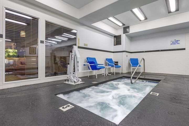 Best Western Plus Prairie Inn