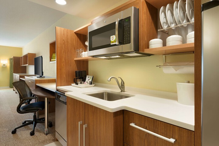 Home2 Suites by Hilton Middleburg Heights Cleveland