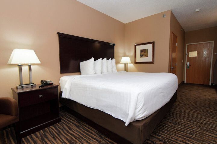 Room 75 of 118