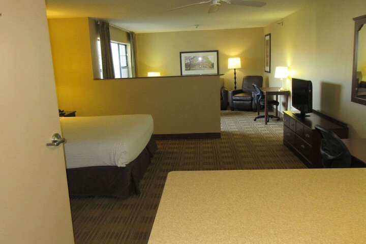 Room 52 of 54