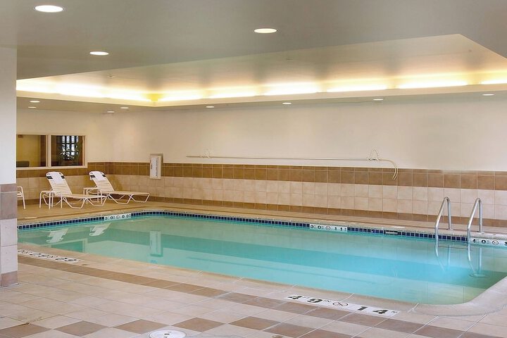 Courtyard by Marriott Seattle Sea-Tac Area
