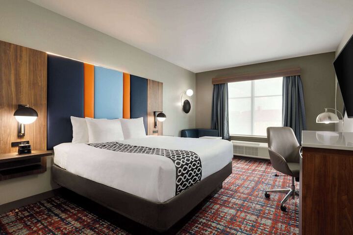 La Quinta Inn & Suites by Wyndham Oxford - Anniston
