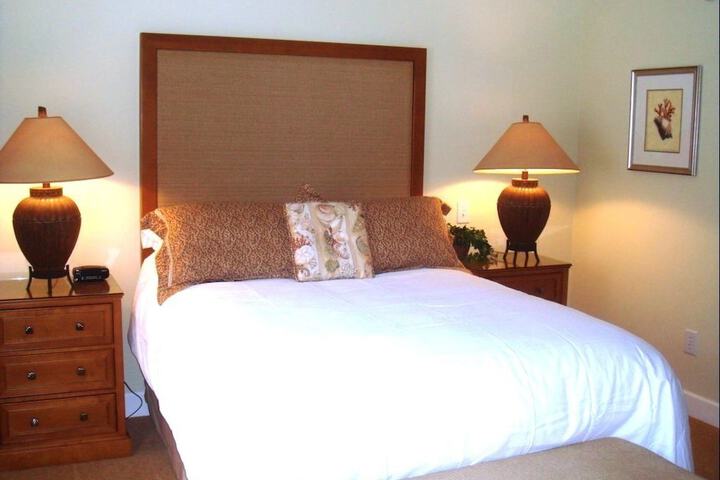 Room 8 of 19