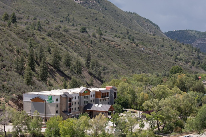 Hotel 2 of 54