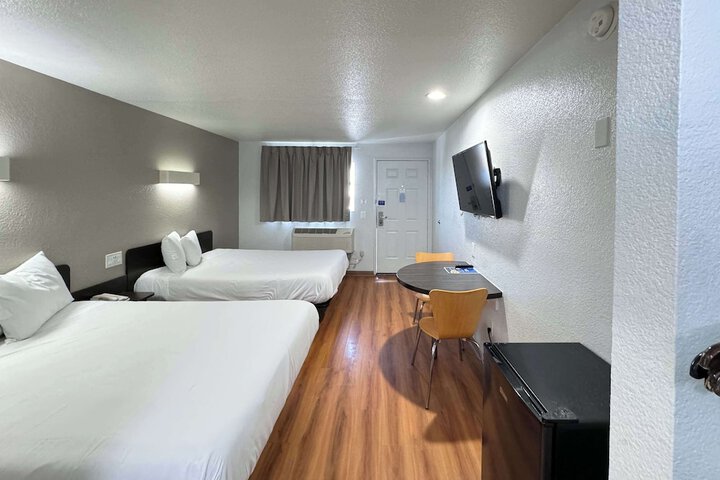 Room 25 of 45