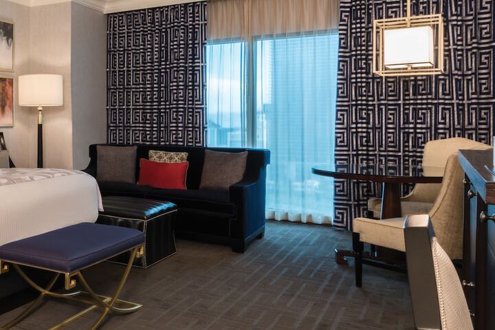 Room 111 of 197