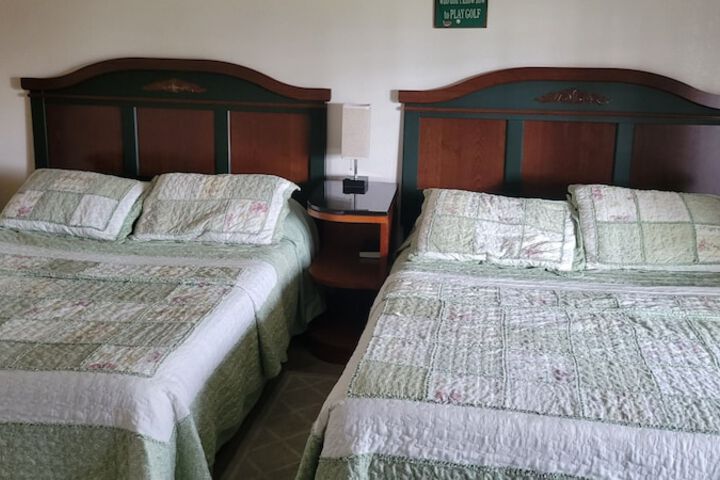Room 14 of 26