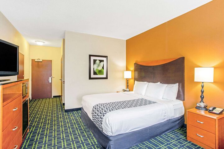 Room 16 of 45
