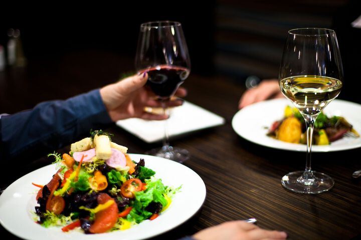 Dining 59 of 75