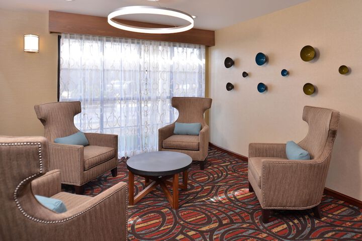 Hotel 5 of 40