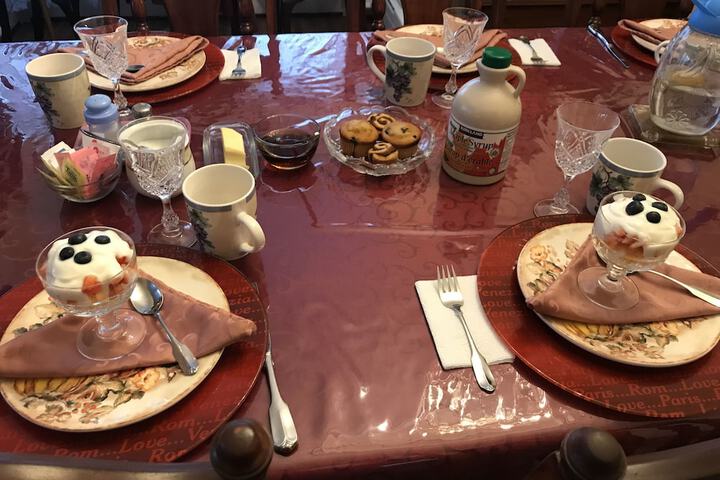 Dining 63 of 74