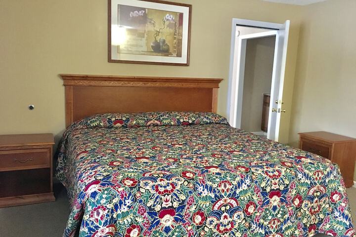 Room 55 of 66