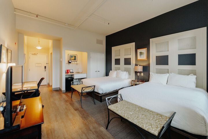 Room 7 of 22