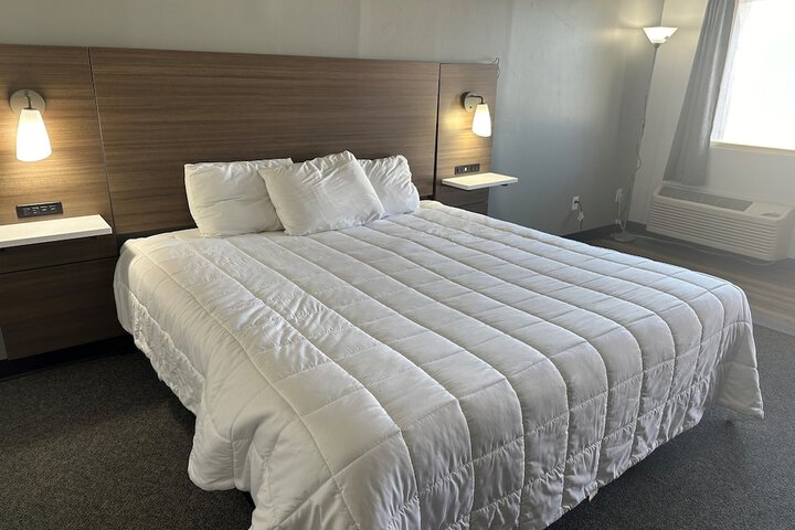 Room 12 of 23
