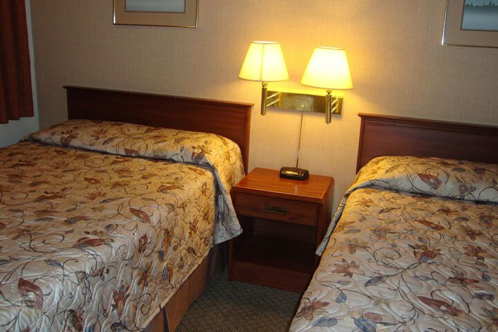 Room 17 of 24