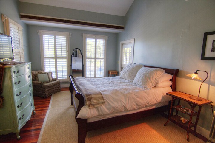 Florida House Inn