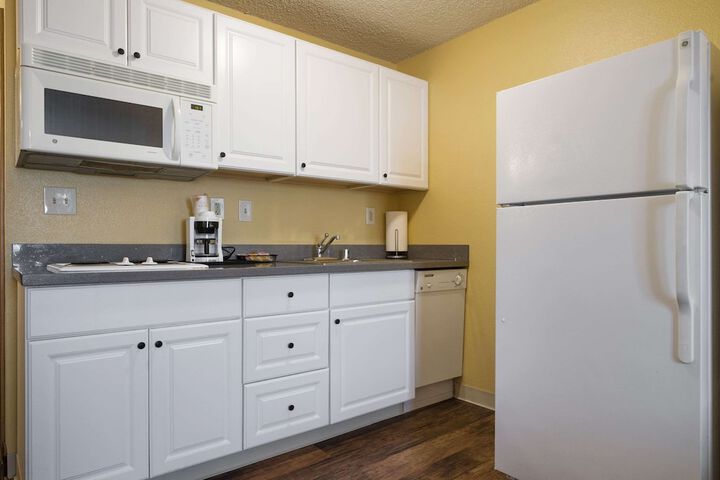 Quality Inn & Suites Silverdale Bangor - Keyport