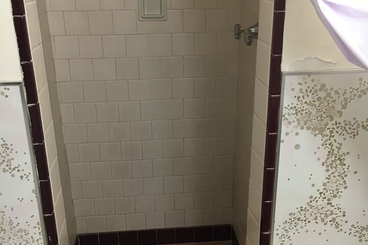 Room 63 of 105