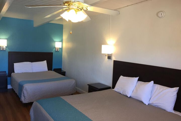 Room 30 of 52