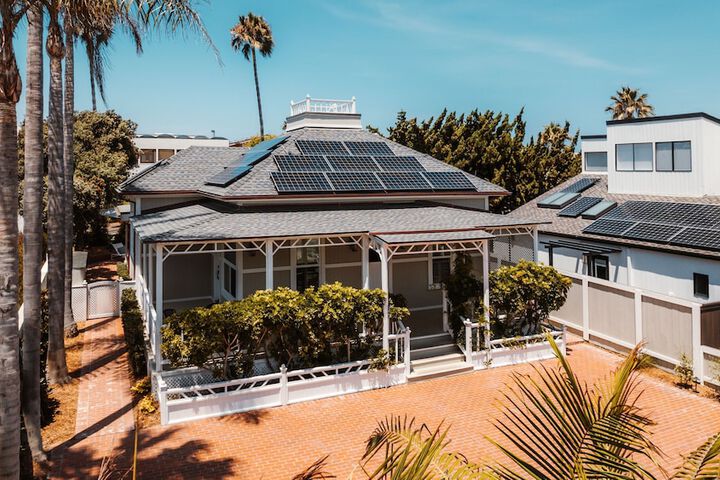 Del Mar Beach Hotel