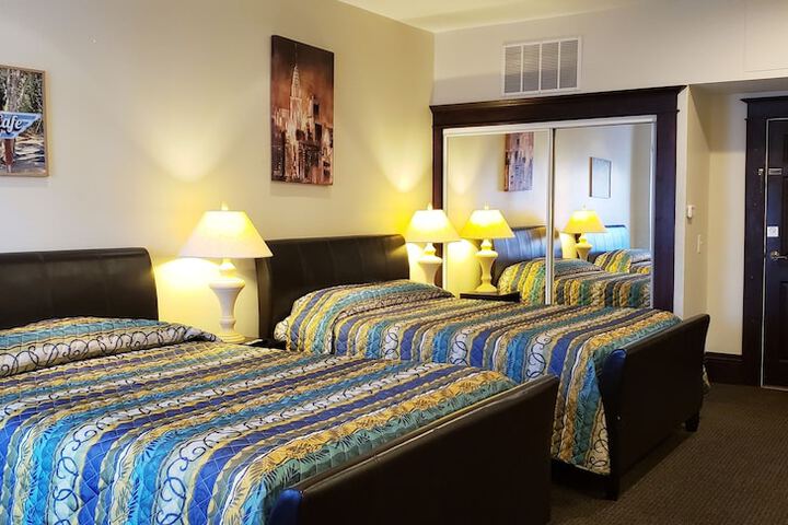 Room 17 of 52