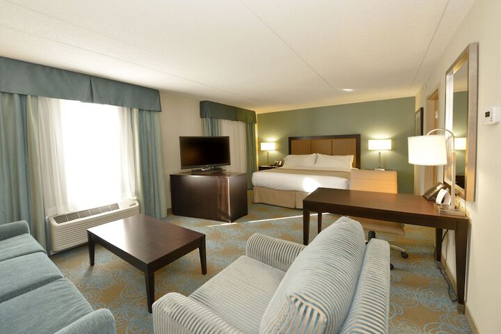 Room 48 of 74