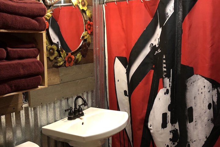 Room 14 of 63
