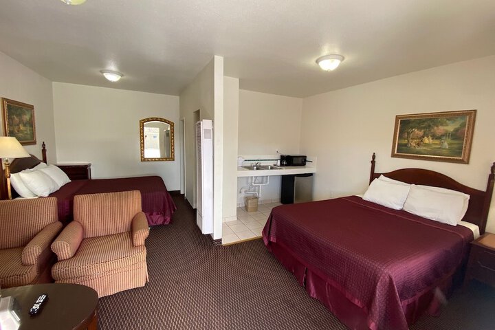 Room 38 of 49
