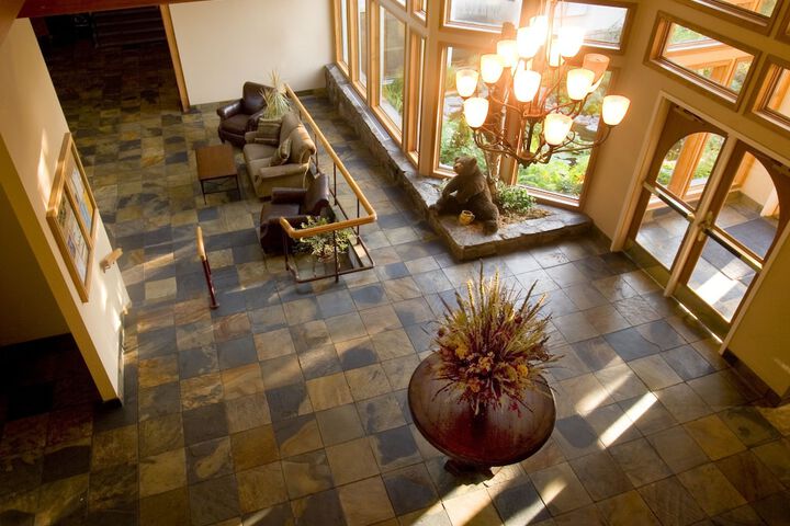 Hotel Interior 36 of 184