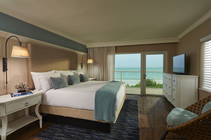 Edgewater Beach Hotel