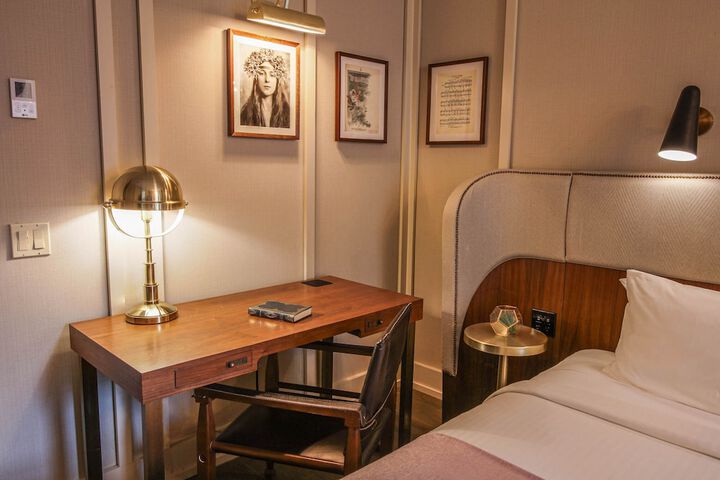 The Evelyn Hotel