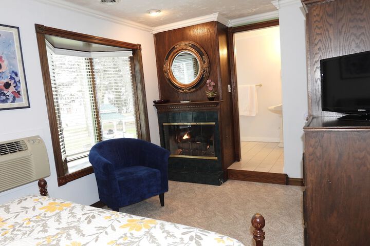 Rosemont Inn Resort B & B