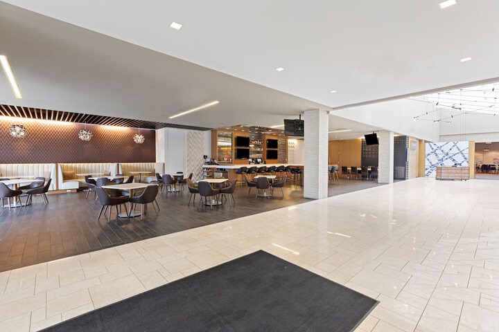 Hotel Interior 11 of 80