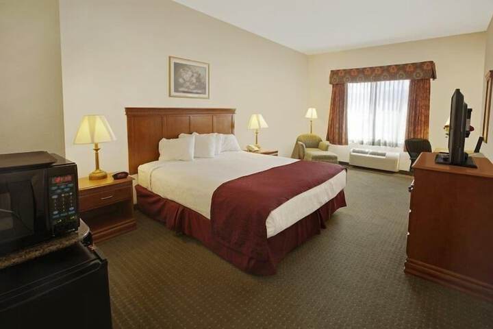 Room 17 of 23