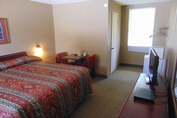Room 22 of 40