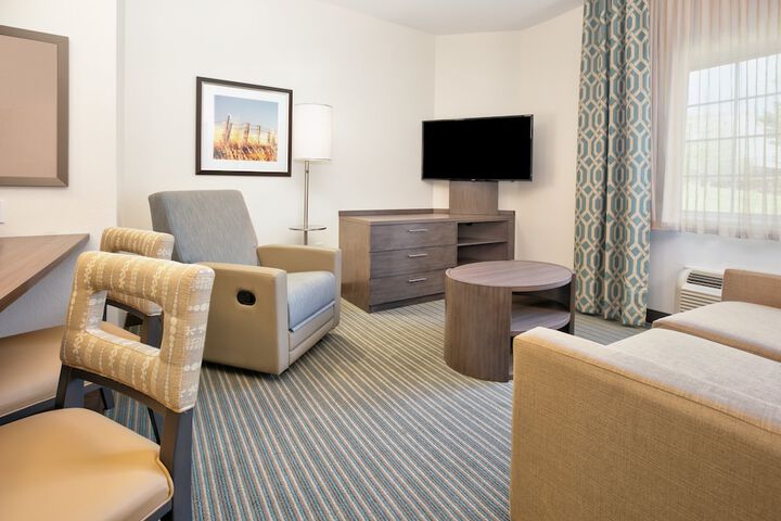 Room 10 of 25