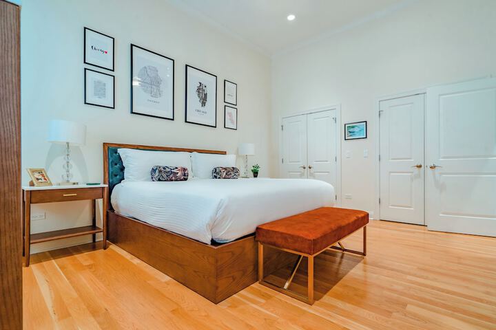 Room 35 of 46